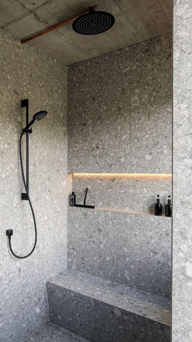 Hydroizolace koupelny: Proč vaše nová koupelna nesmí "plakat"?